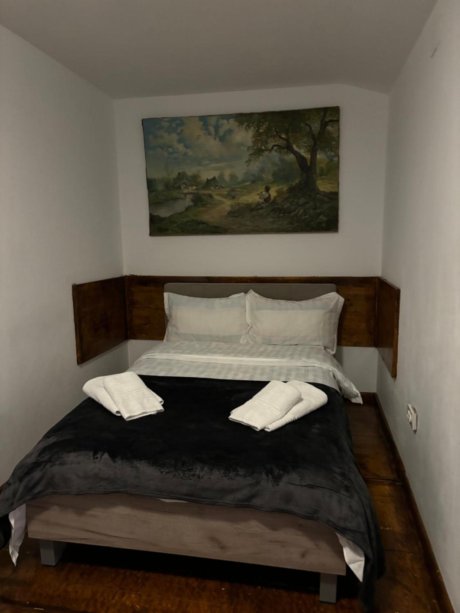 B&B Maria Bucarest Esterno foto
